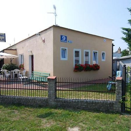 Pokoje Goscinne U Basi Mielno  Zewnętrze zdjęcie