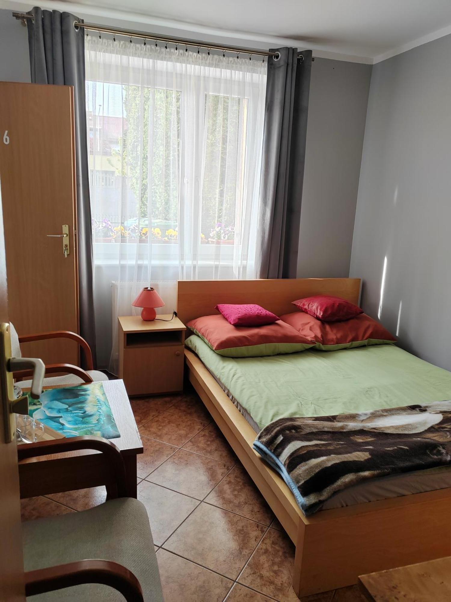 Pokoje Goscinne U Basi Mielno  Zewnętrze zdjęcie
